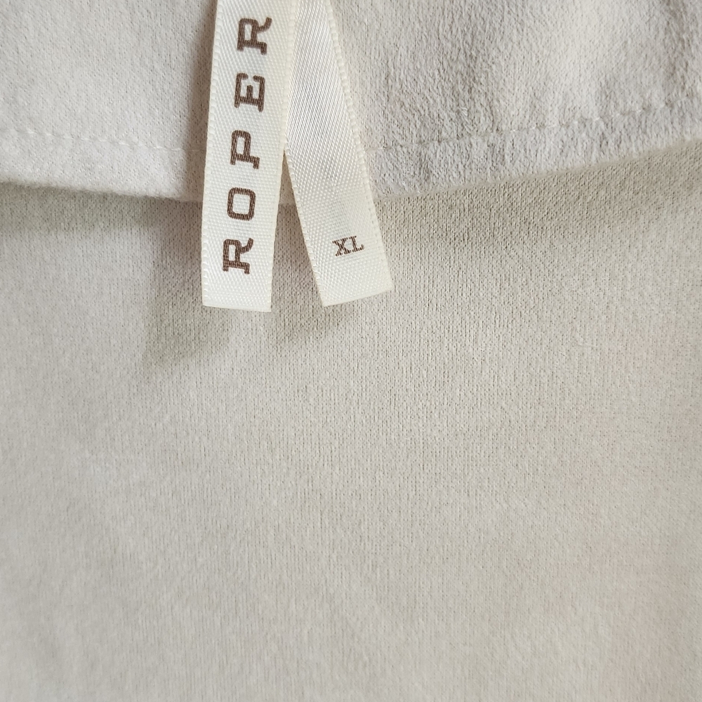Roper Light Tan Vest with Fringe - Picture 2 of 6